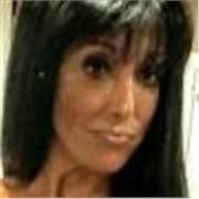 De nationalité italienne et avec une expérience de 20 ans dans le secteur du tourisme et de l’hôtellerie multi étoilée, je me permets de vous présenter ma candidature, enthousiaste à l'idée de proposer mes compétences linguistiques pour des cours de forma